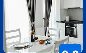 Artec Magnolia Apartment